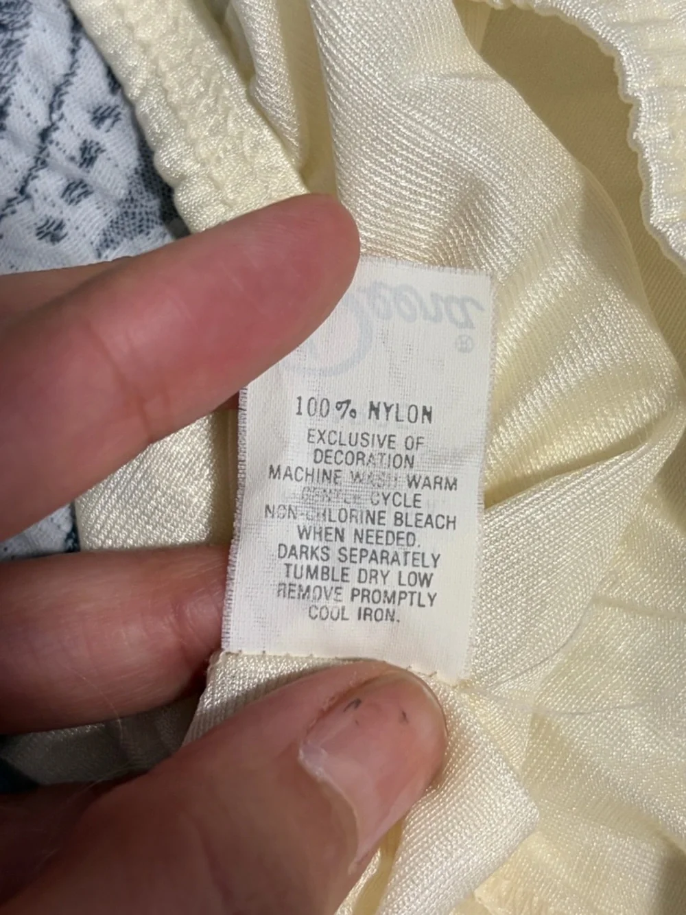 Vintage Nylon Lace-Trim Slip Shorts - Cream Large - Picture 6 of 6